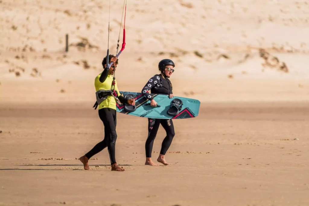Kitesurf - doutone - wingfoildakhla - marouan - cours privé