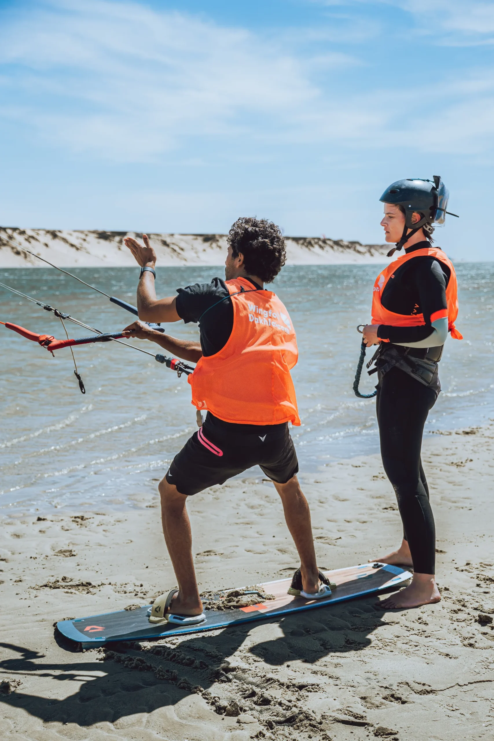 Cours de kitesurf à Dakhla – apprentissage de la direction de navigation par rapport au vent